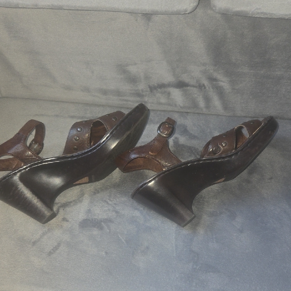 Born Chocolate Brown Women's Heeled Sandals - Picture 5 of 10